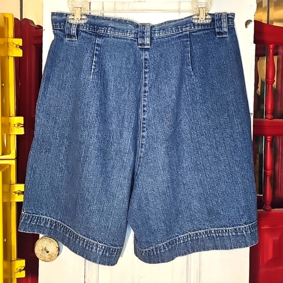 Vintage Bill Blass Jeans Blue Cotton Denim High Rise Pleated Shorts Size 10 - Picture 3 of 3